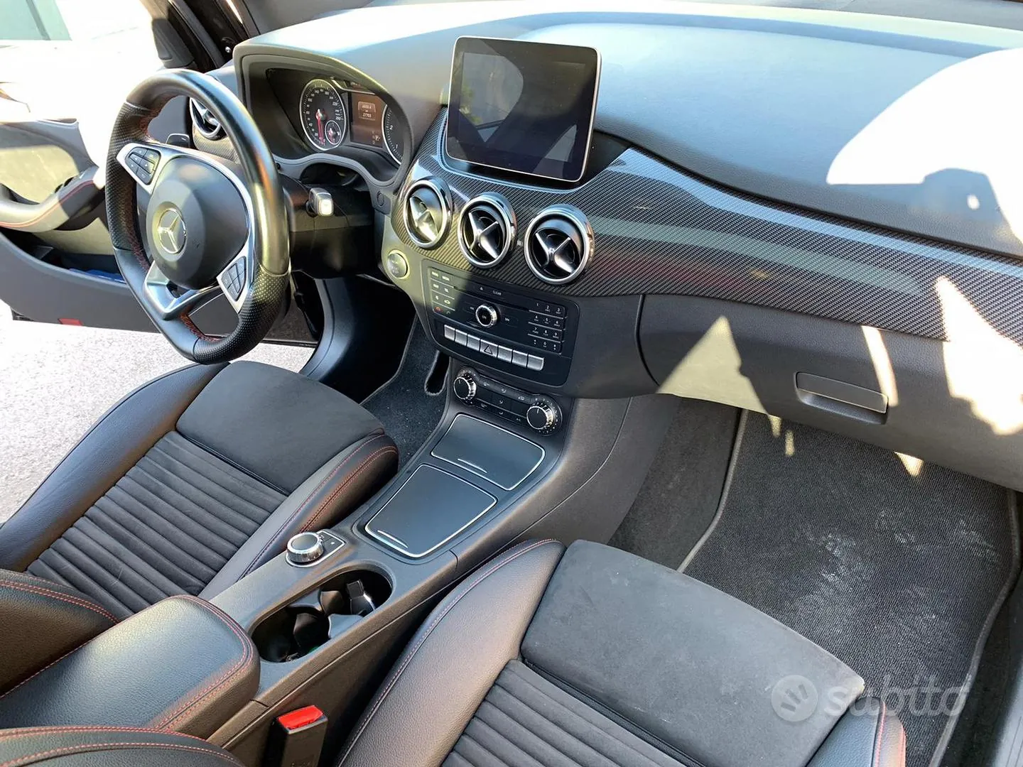 Mercedes-Benz B-Class 2018 photo 2