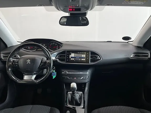 Peugeot 308 2016 photo 5