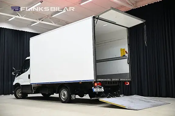 Iveco Daily 2022 photo 4