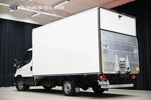 Iveco Daily 2022 photo 3