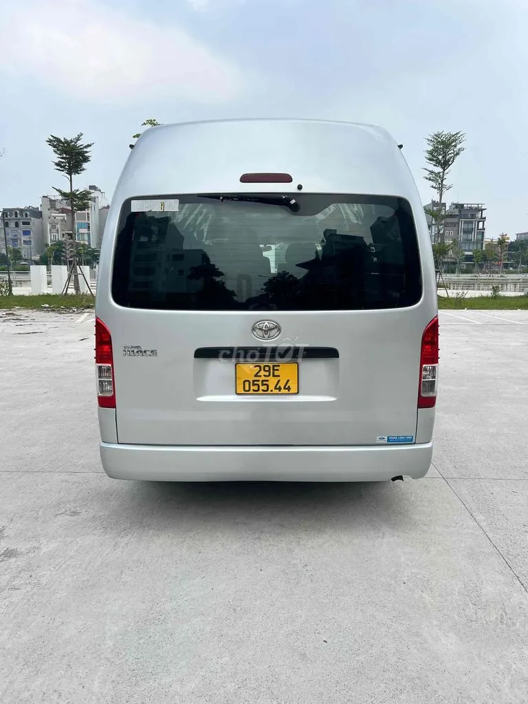 Toyota Hiace 2018 photo 3