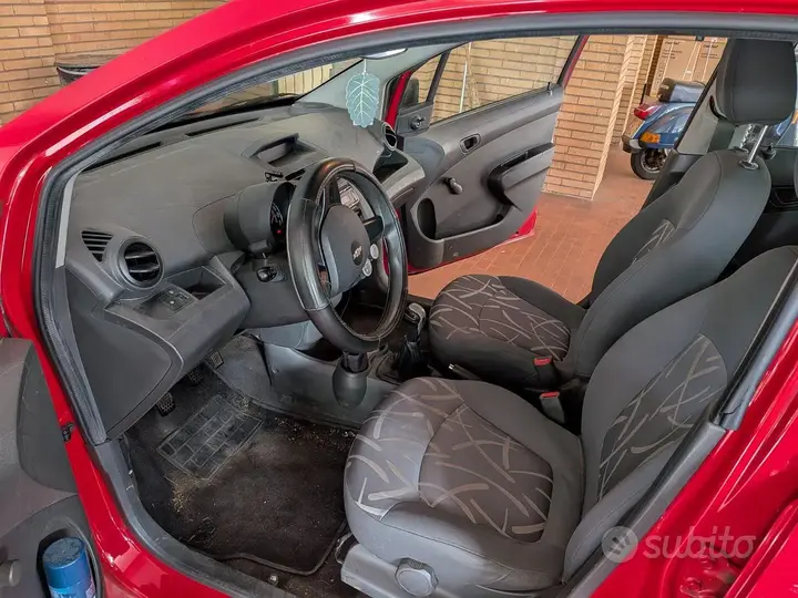 Chevrolet Spark 2013 photo 2
