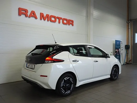Nissan Leaf 2022 photo 4