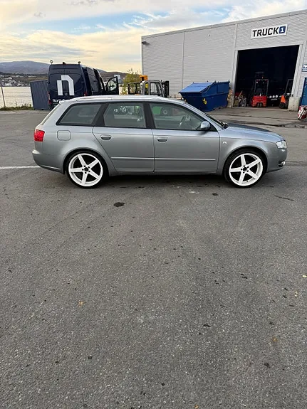 Audi A4 2005 photo 4