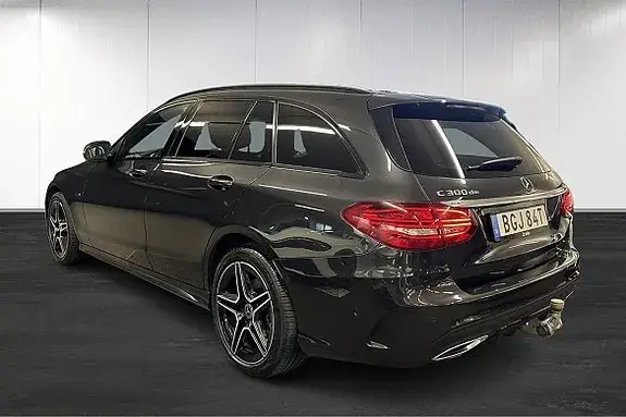 Mercedes-Benz C 300 2021 photo 4