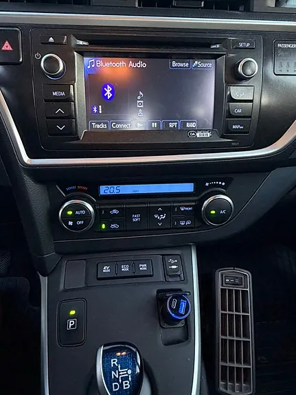 Toyota Auris 2013 photo 5