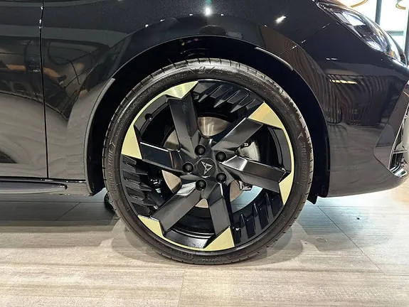 Cupra Leon 2026 photo 4
