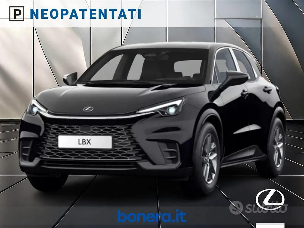 Lexus Lbx