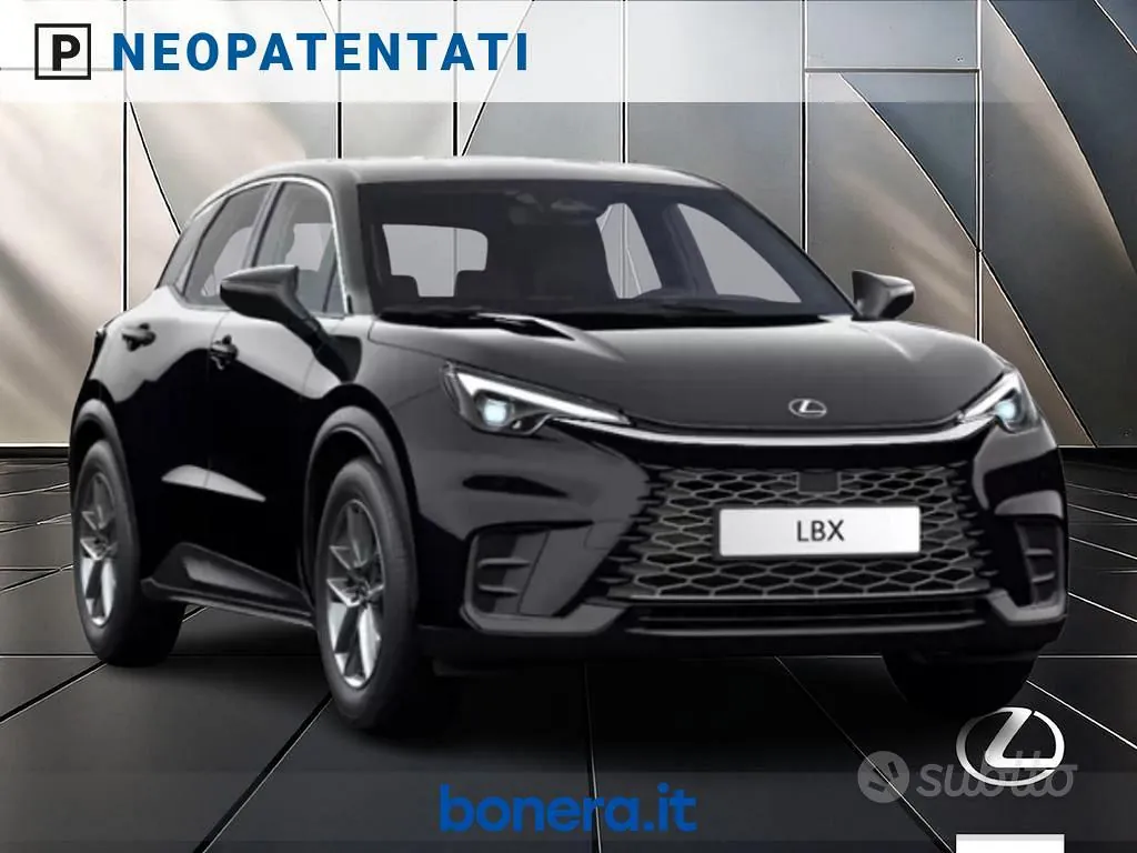 Lexus Lbx 2026 photo 2