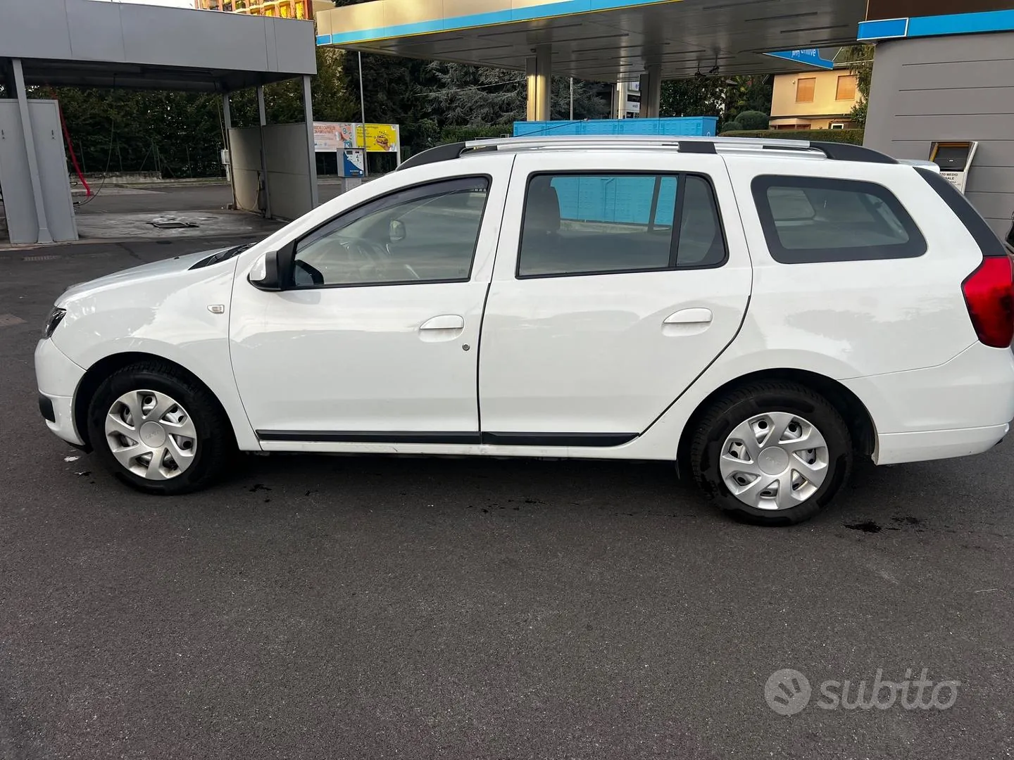 Dacia Logan 2014 photo 3