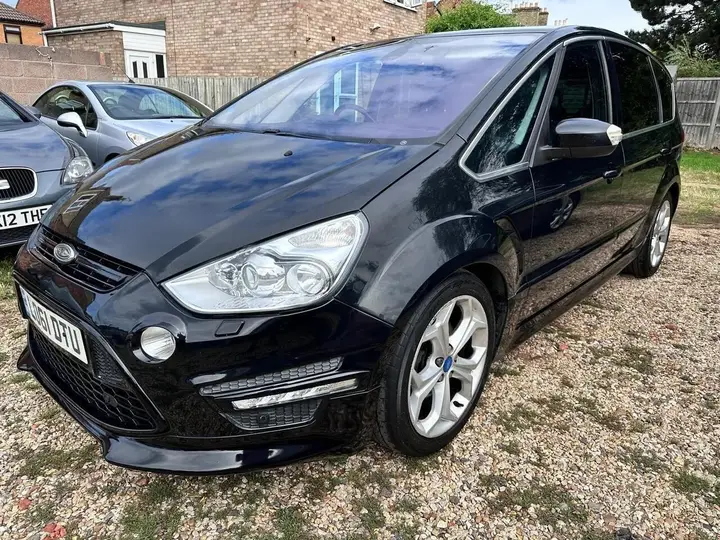 Ford S-Max 2011 photo 3