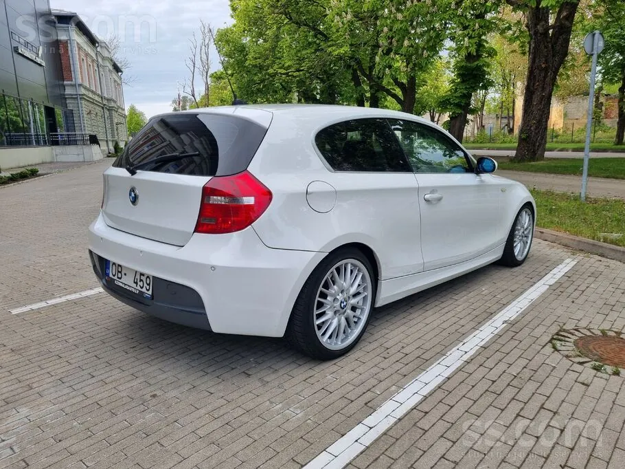 BMW E81 2007 photo 4