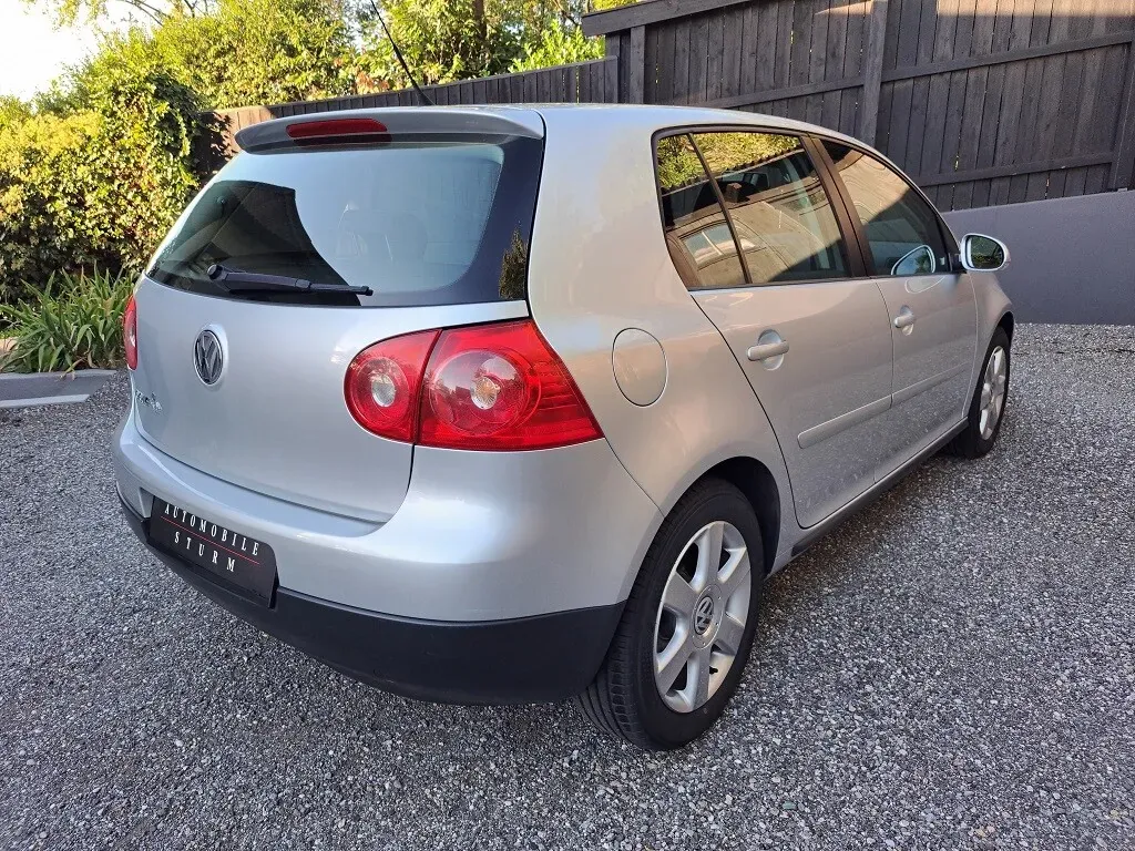 Volkswagen Golf 2008 photo 3