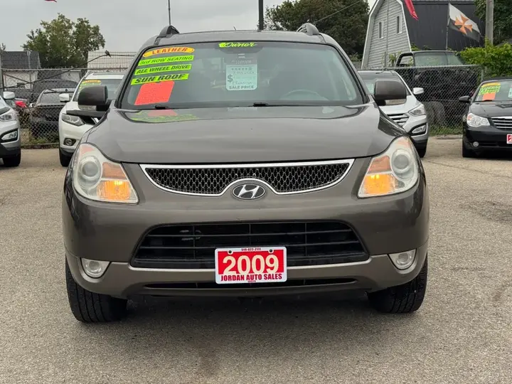 Hyundai Veracruz 2009 photo 2