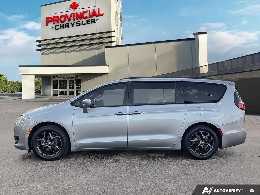 Chrysler Pacifica 2020 photo 3