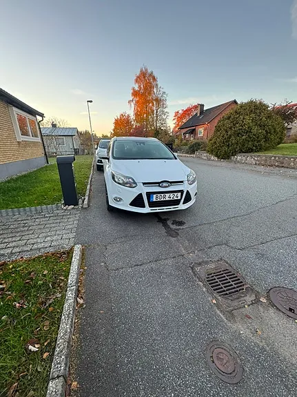 Ford Focus 2014 photo 2