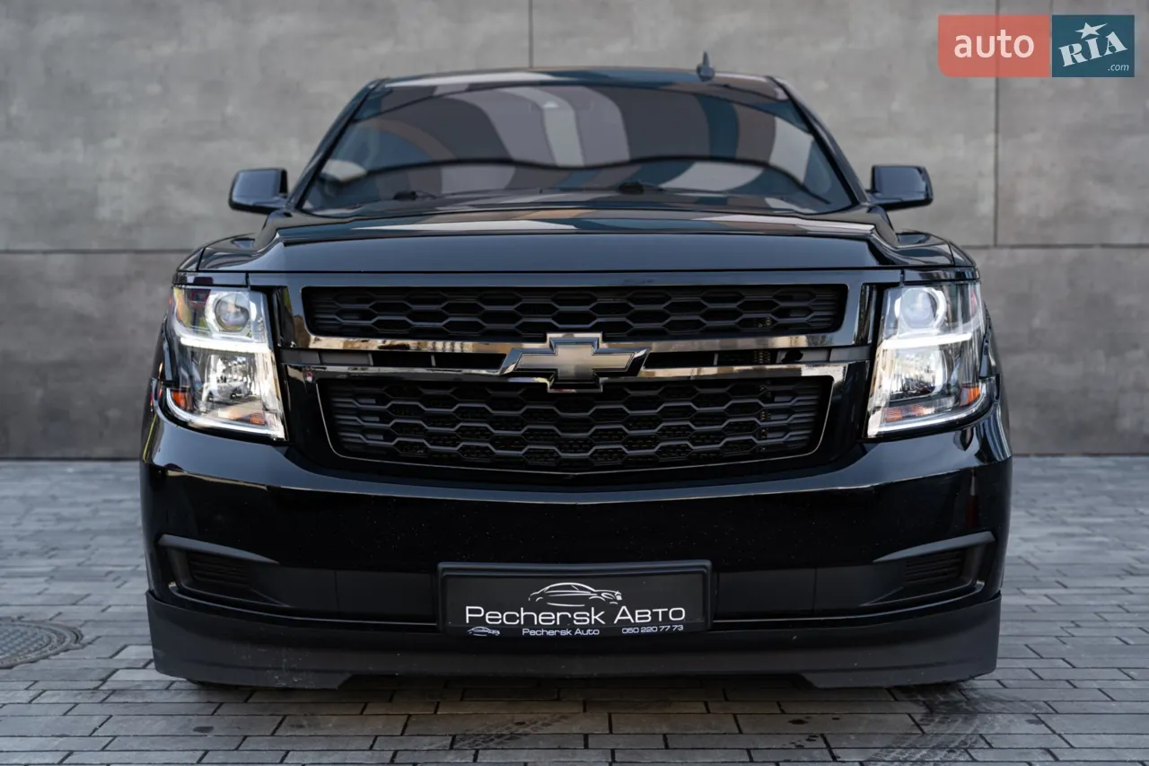 Chevrolet Suburban 2015 photo 4