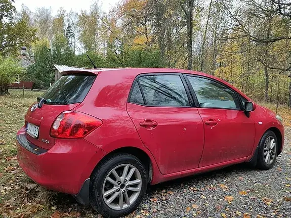 Toyota Auris 2008 photo 2