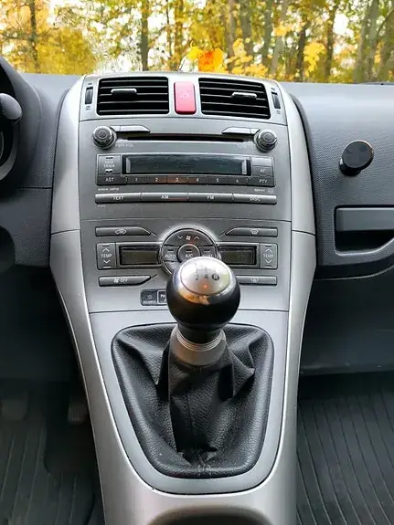 Toyota Auris 2008 photo 5