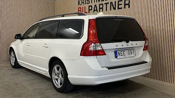 Volvo V70 2013 photo 5