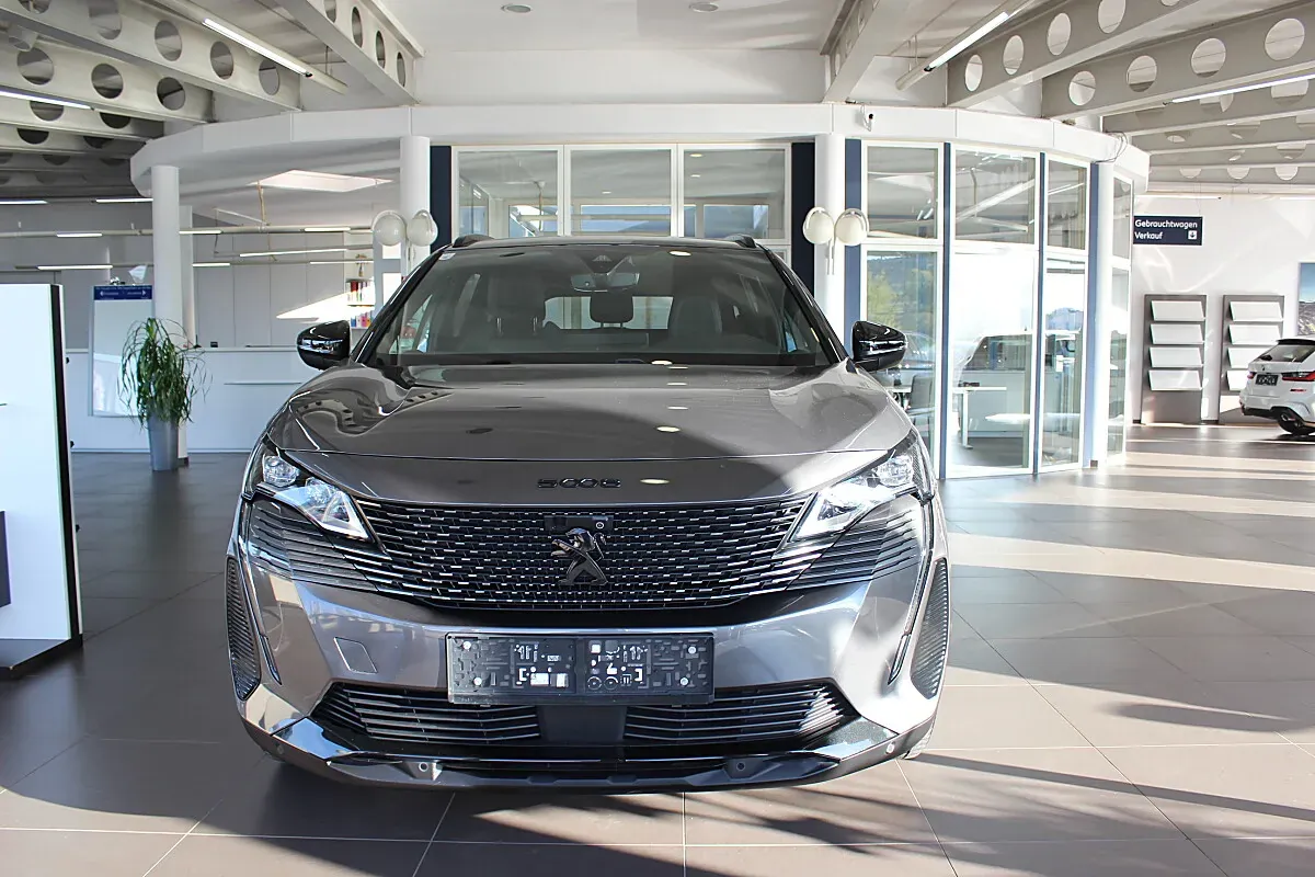 Peugeot 5008 2024 photo 3