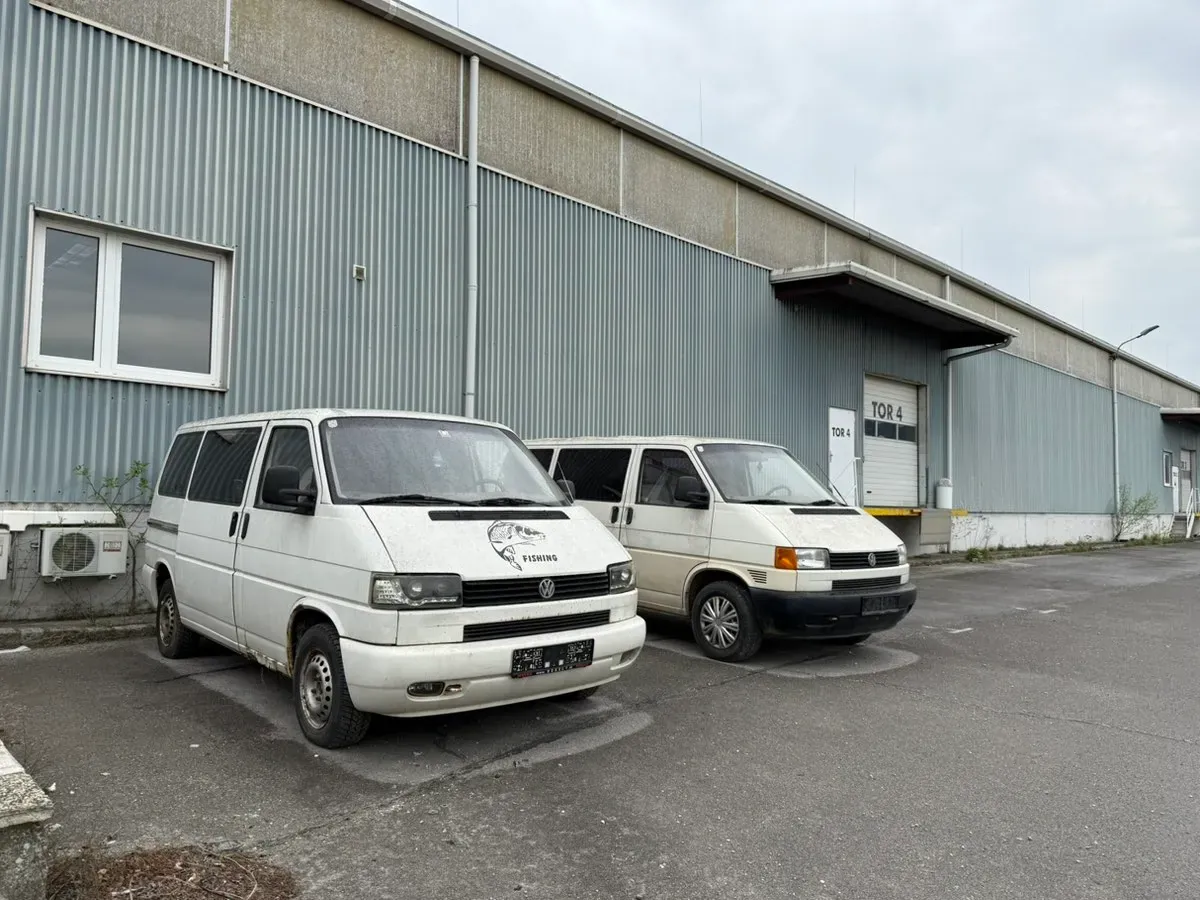 Volkswagen T4 2000 photo 2