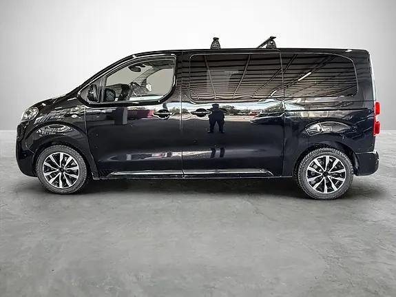 Citroen Jumpy Spacetourer 2017 photo 2
