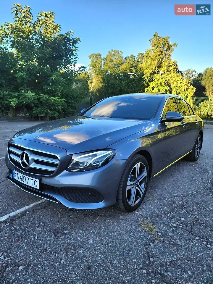 Mercedes-Benz E-Class 2018 photo 4