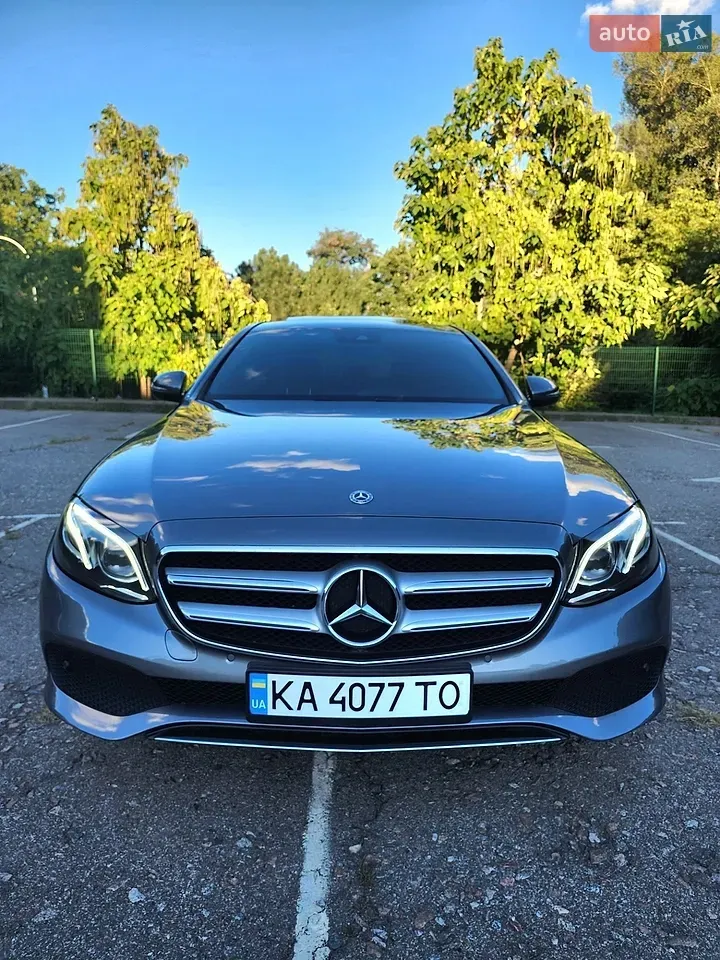Mercedes-Benz E-Class 2018 photo 2