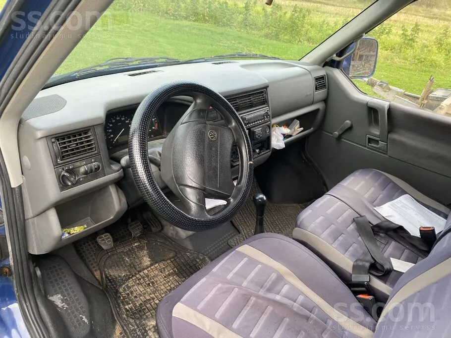 Volkswagen Caravelle 1997 photo 5