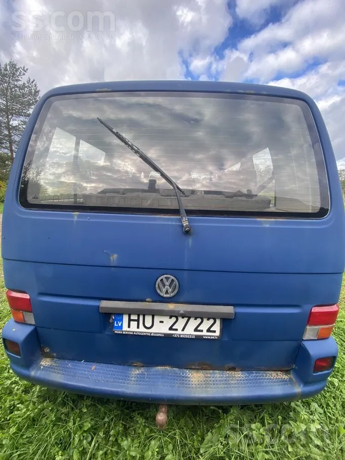 Volkswagen Caravelle 1997 photo 2