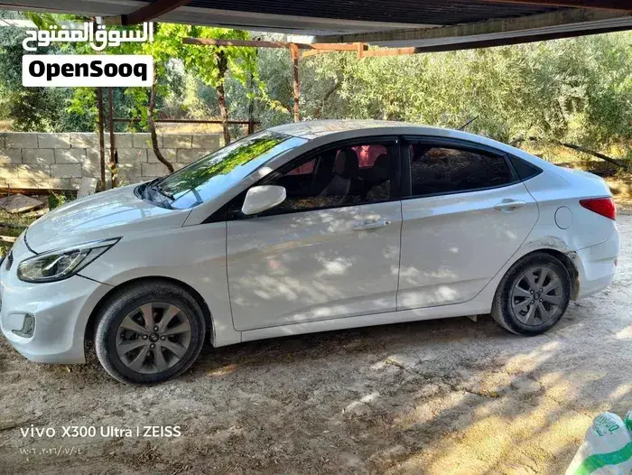 Hyundai Accent 2019 photo 2