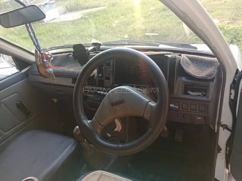 Suzuki Mehran