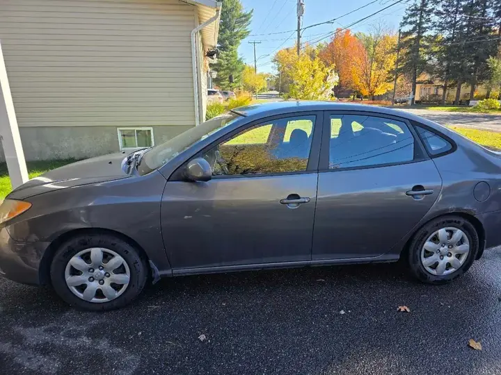 Hyundai Elantra 2008 photo 3