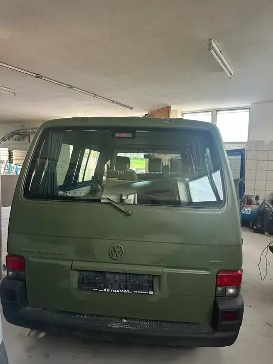 Volkswagen T4 2002 photo 3