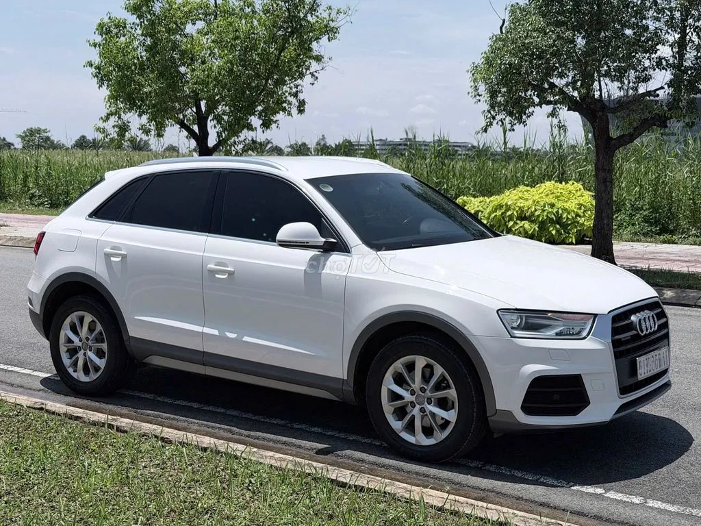 Audi Q3 2015 photo 3