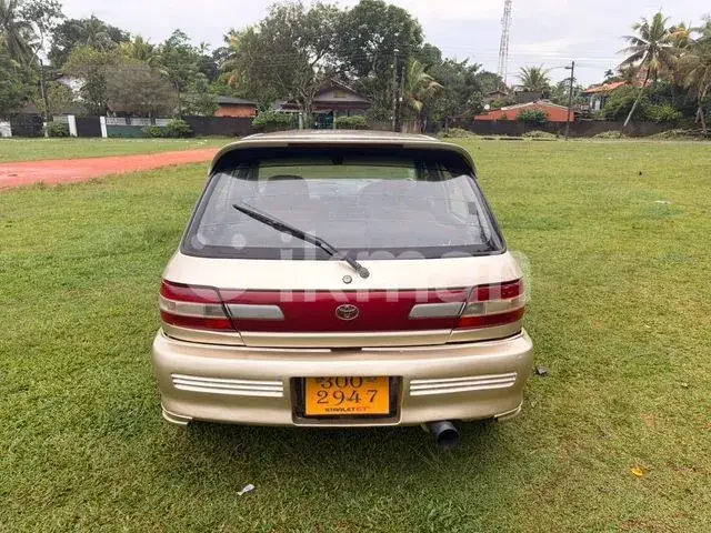 Toyota Starlet 1997 photo 3