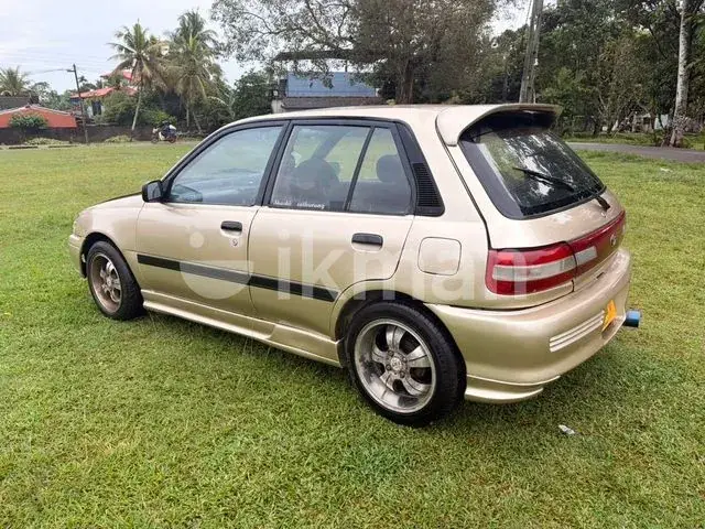 Toyota Starlet 1997 photo 2