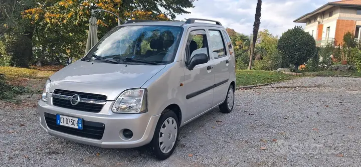 Opel Agila 2005 photo 2