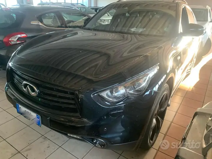 Infiniti Qx70 2015 photo 3