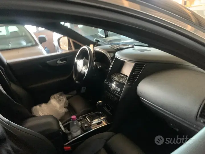 Infiniti Qx70 2015 photo 5
