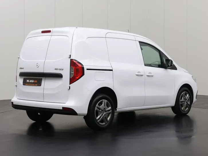 Mercedes-Benz Citan 2023 photo 2