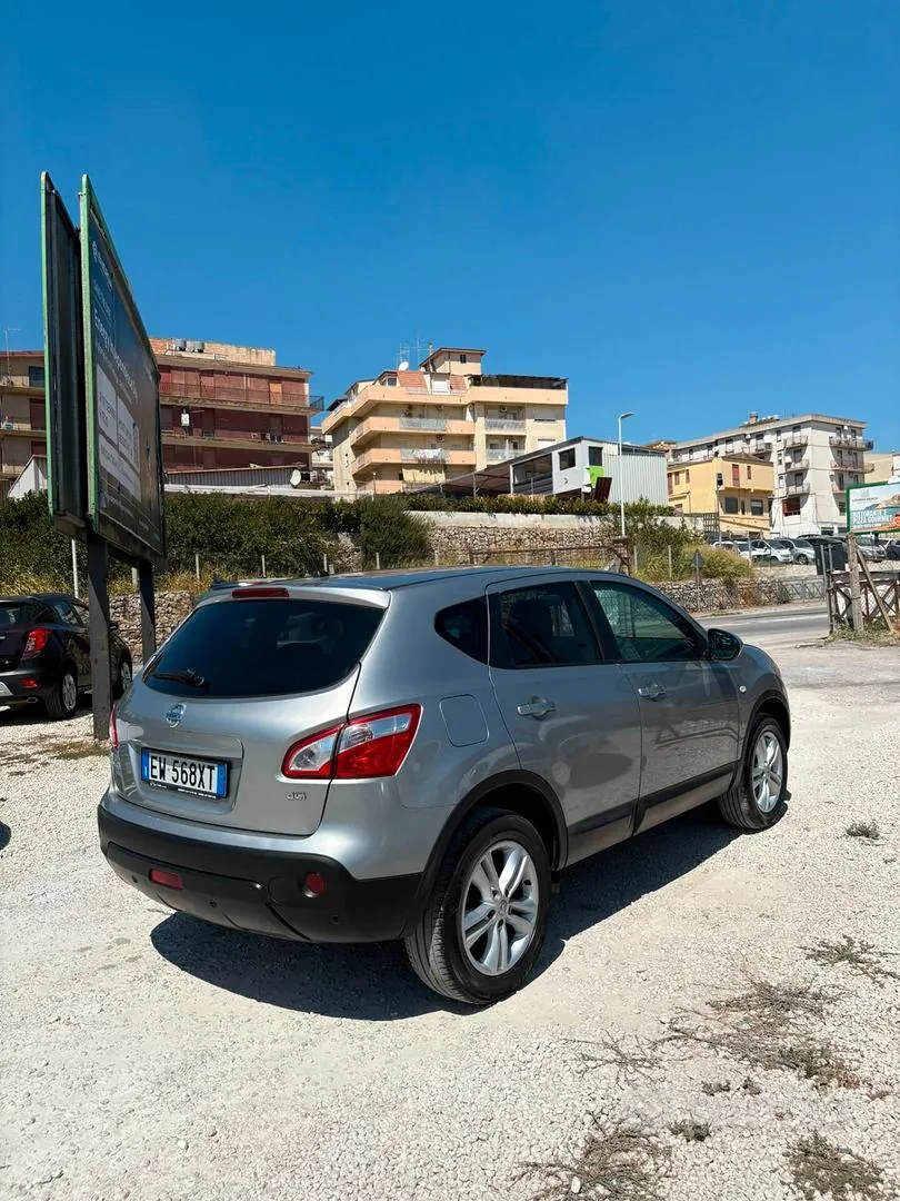 Nissan Qashqai 2014 photo 3
