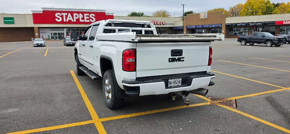 GMC Sierra 2500Hd 2018 photo 4