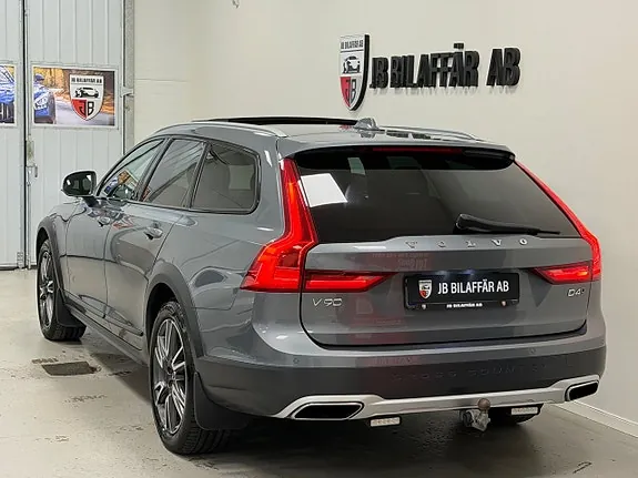 Volvo V90 Cross Country 2018 photo 5