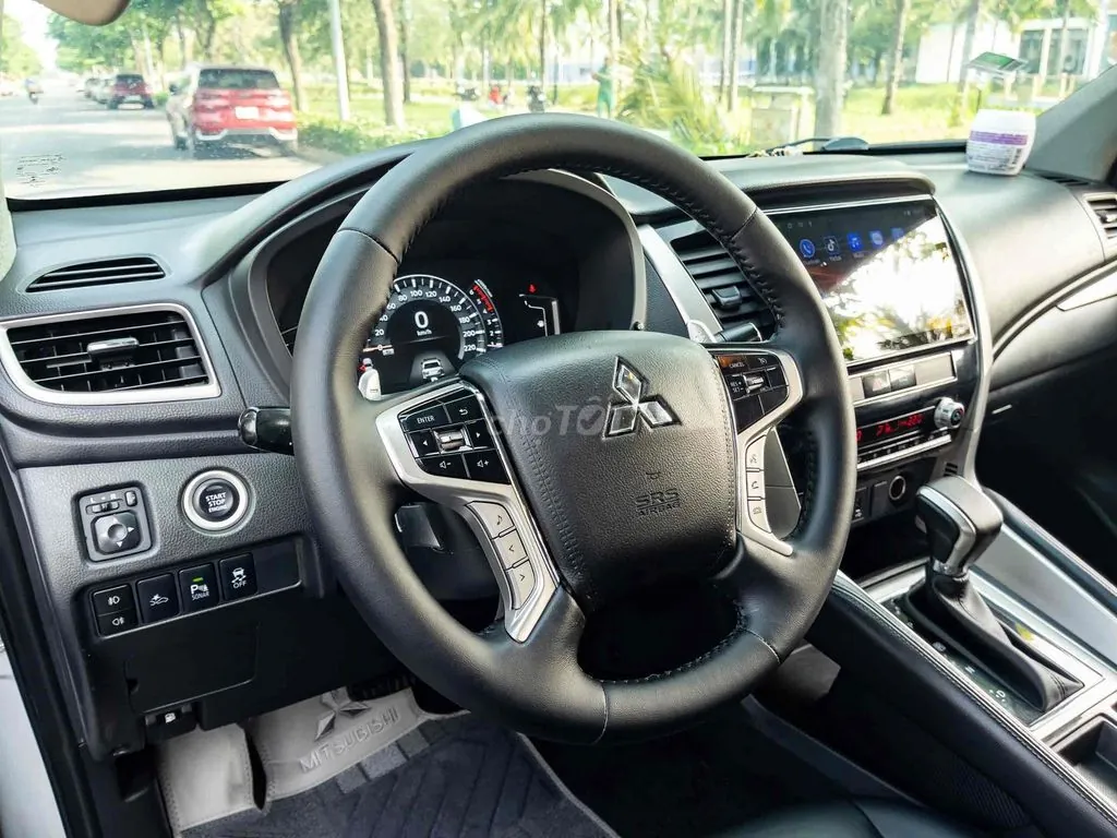 Mitsubishi Pajero Sport 2021 photo 4