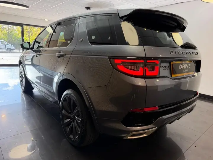 Land Rover Discovery Sport 2020 photo 3