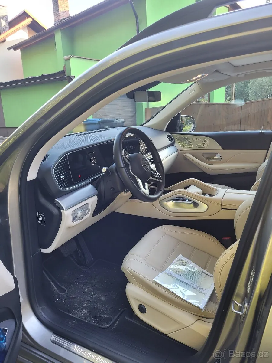 Mercedes-Benz 400D 2023 photo 5
