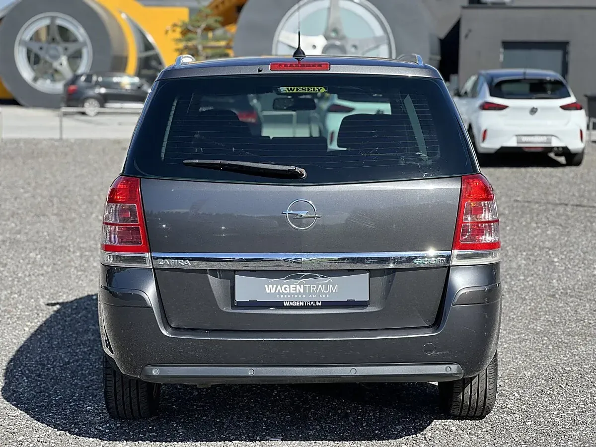 Opel Zafira 2009 photo 3