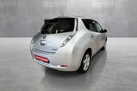 Nissan Leaf 2015 photo 5